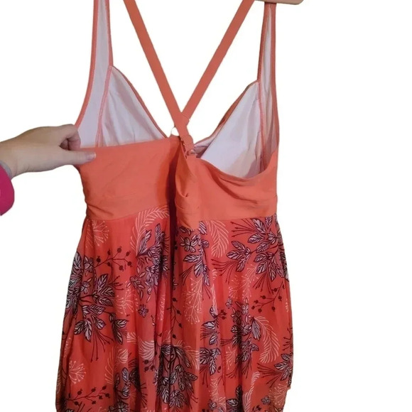 Plus swimsuit - Picture 4 of 4